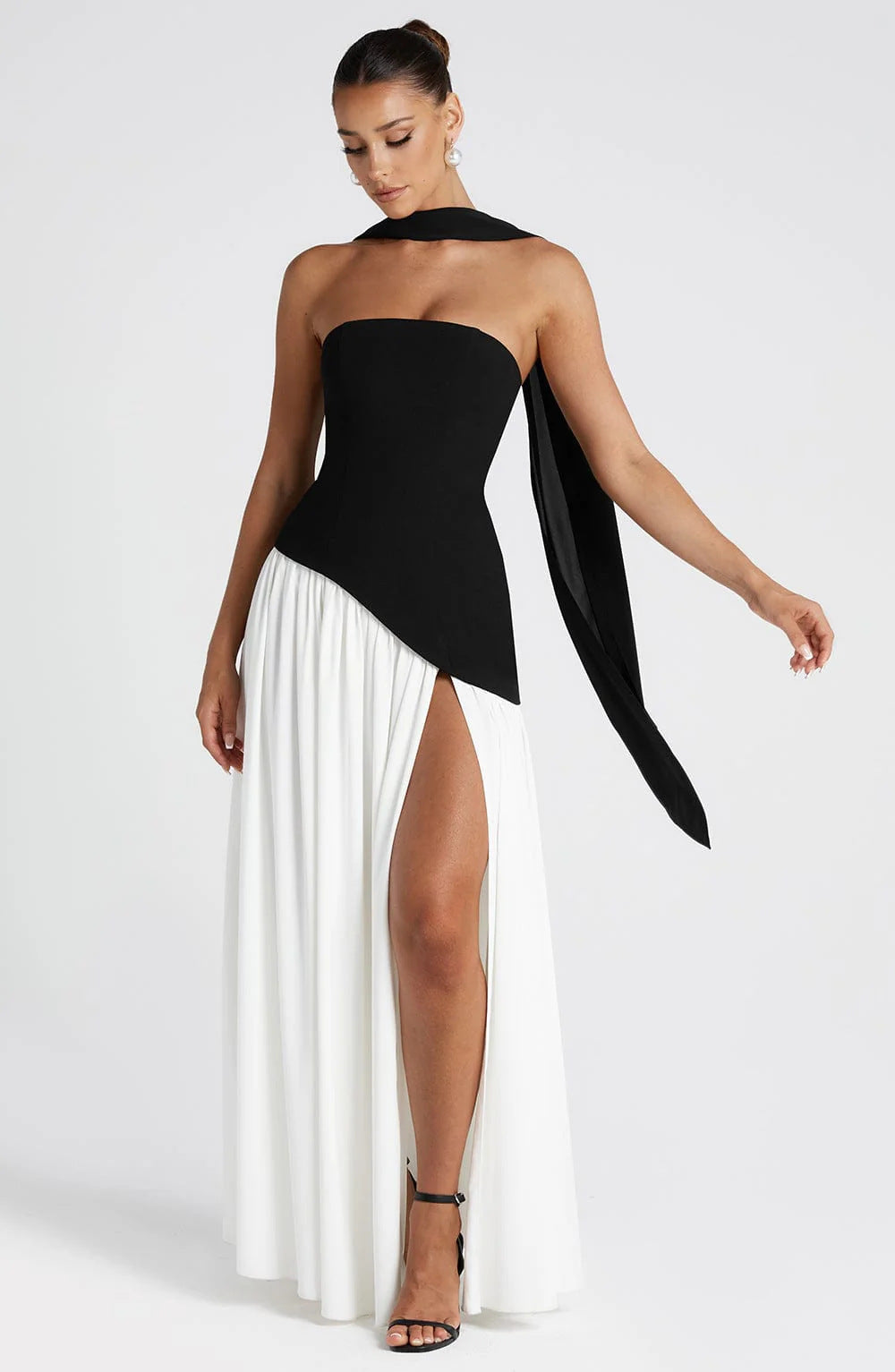 Elegant Bodycon Long Dress with Crossover Strap